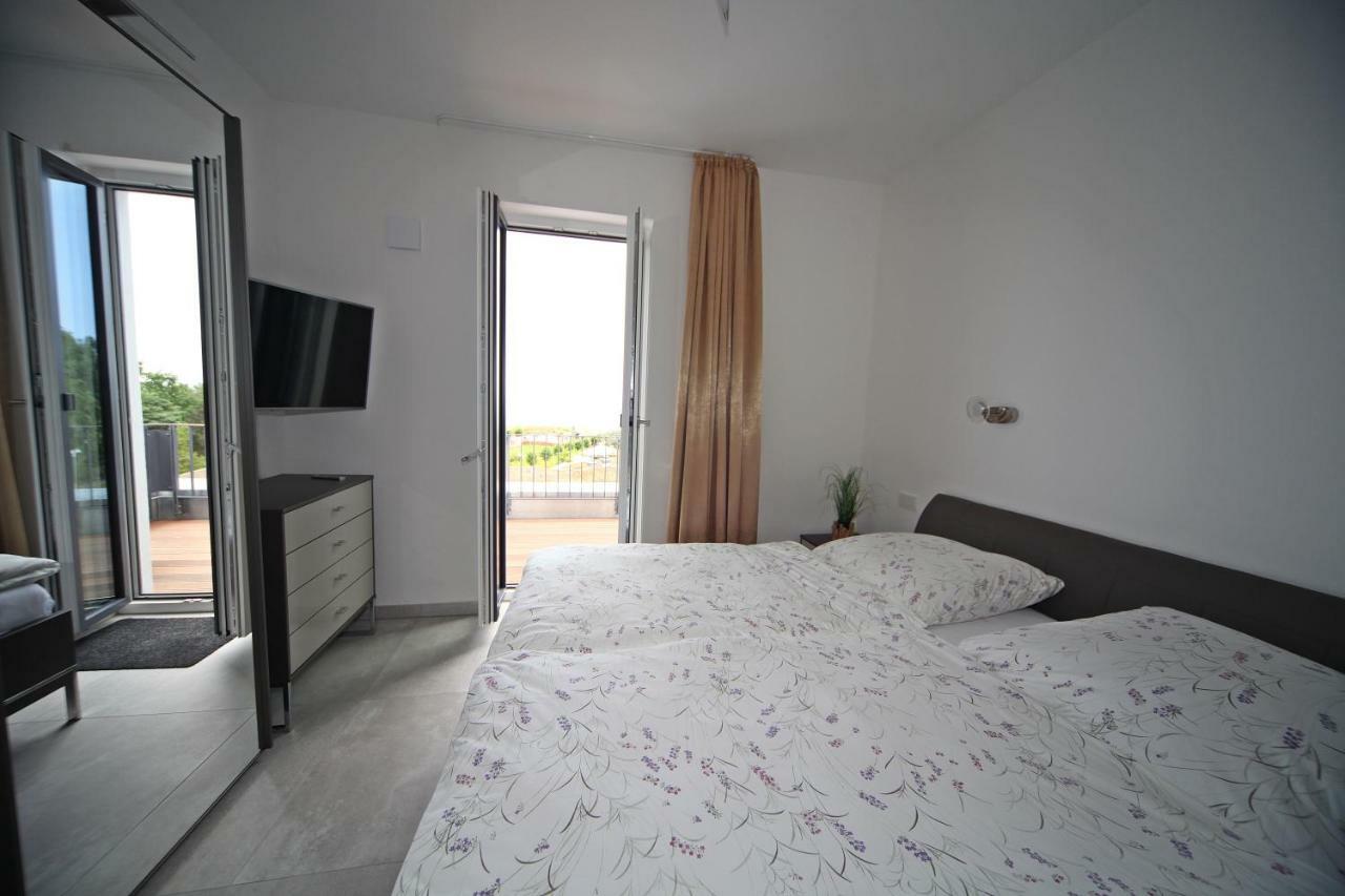 Villa Duene -Penthousewohnung We 18 Baabe Esterno foto